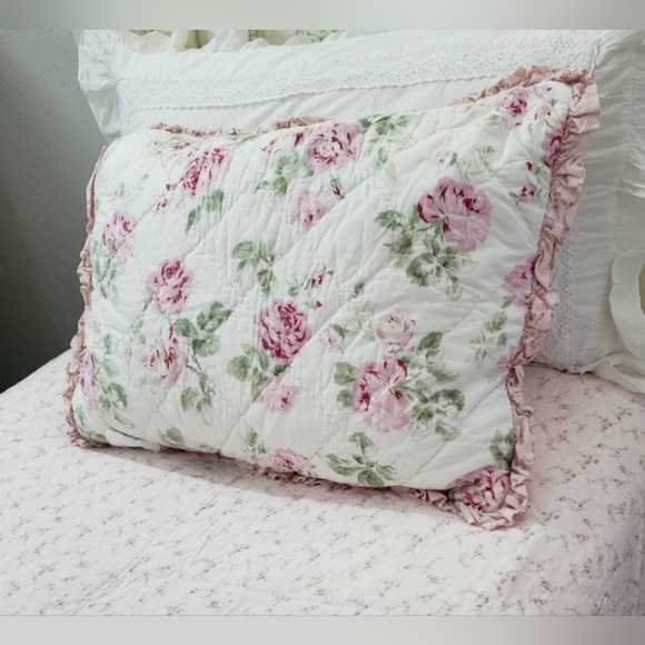 Simply Shabby Chic Rachel Ashwell Pillow Sham Set - Picture 1 of 5